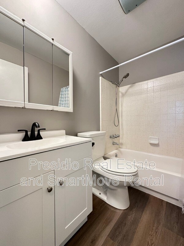 Photo - 1416 Harris Ave Apartment