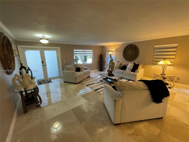 Foto del edificio - 9710 SW 13th St