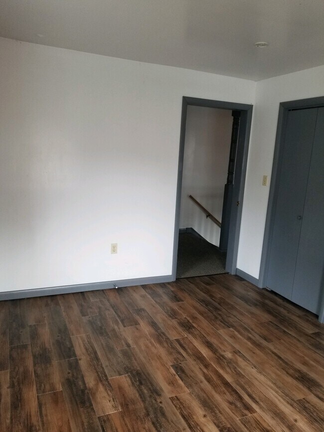 Cocina - 555 W Church St