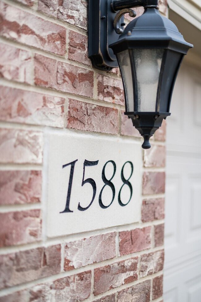 Foto del edificio - 3 bedroom / 2 bathroom Duplex for rent in Hobart