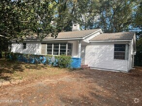 Building Photo - 3228 Grandview Ave