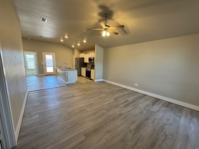 Foto del edificio - 1116 Rustler Ave