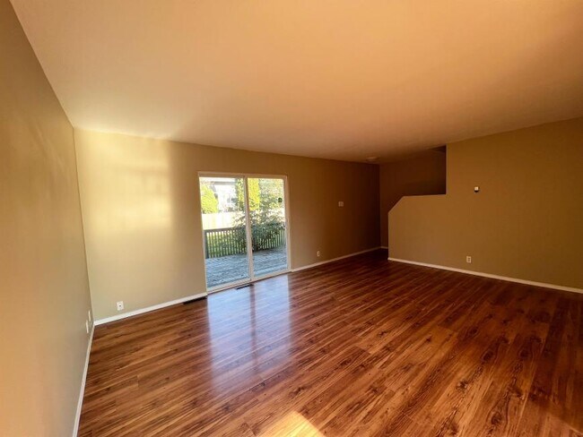 Photo du bâtiment - 3 bedroom in Kitimat BC V8C 1W2