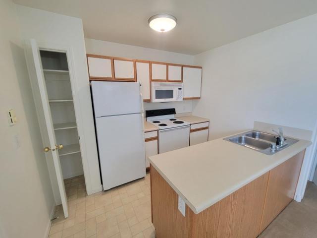 Building Photo - 1 bedroom in Billings MT 59102