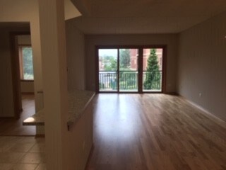 living room - 5 W Central Rd