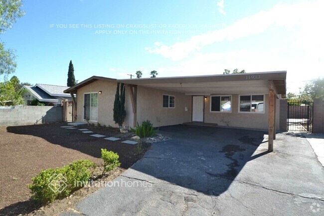 Building Photo - 11933 Phillippi Ave