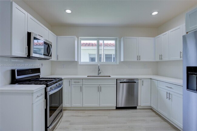 Building Photo - 7513 Bounty Ave