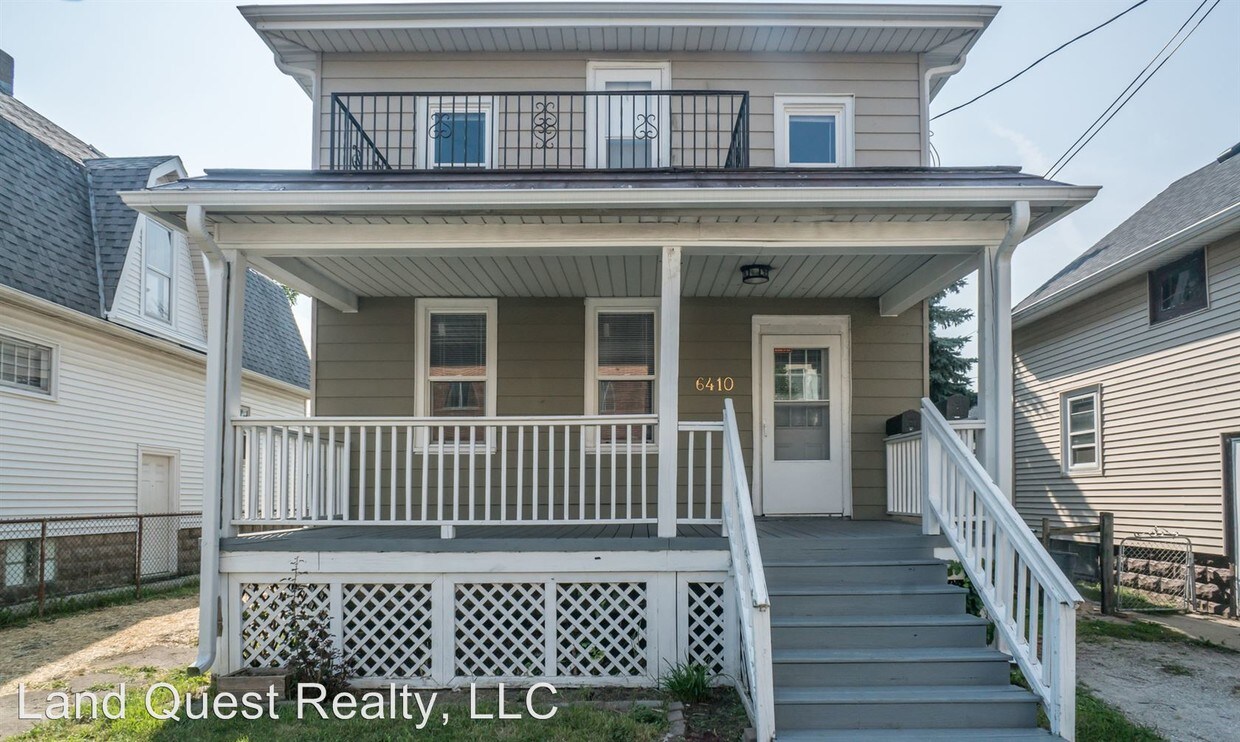 2 br, 1 bath Apartment 6410 20th Ave. Apartment for Rent in Kenosha