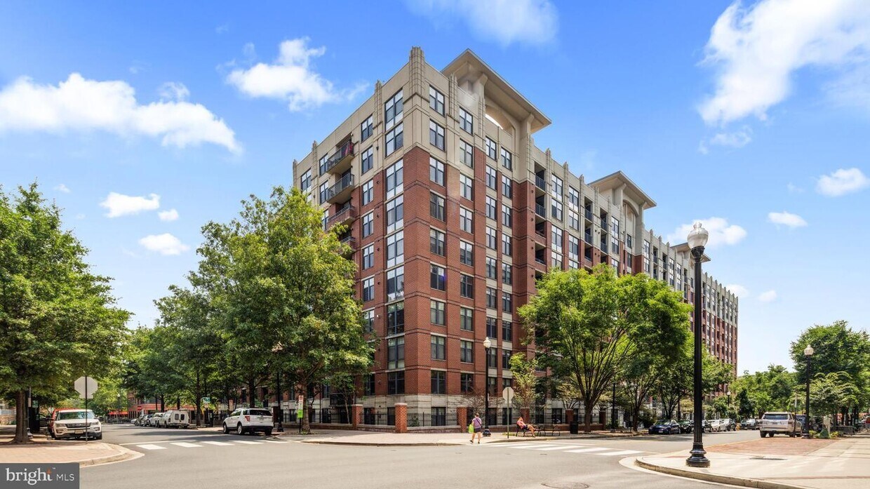 1021 N Garfield St Unit 305, Arlington, VA 22201 Condo for Rent in Arlington, VA