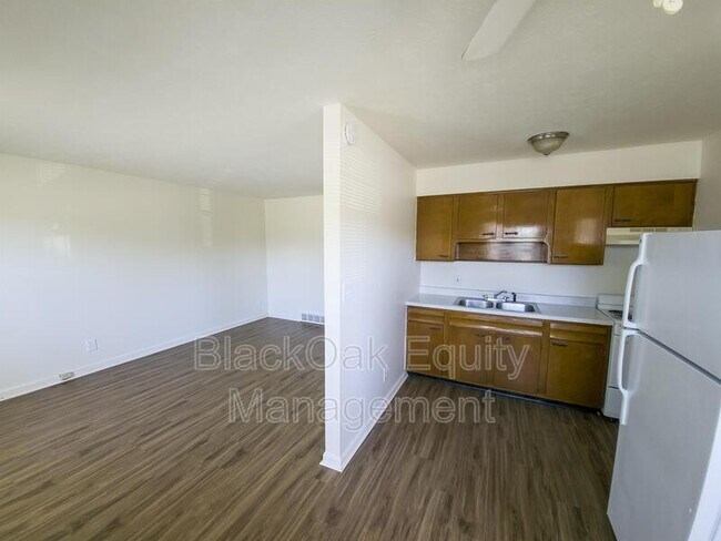 Building Photo - 4203 Foreman Ln