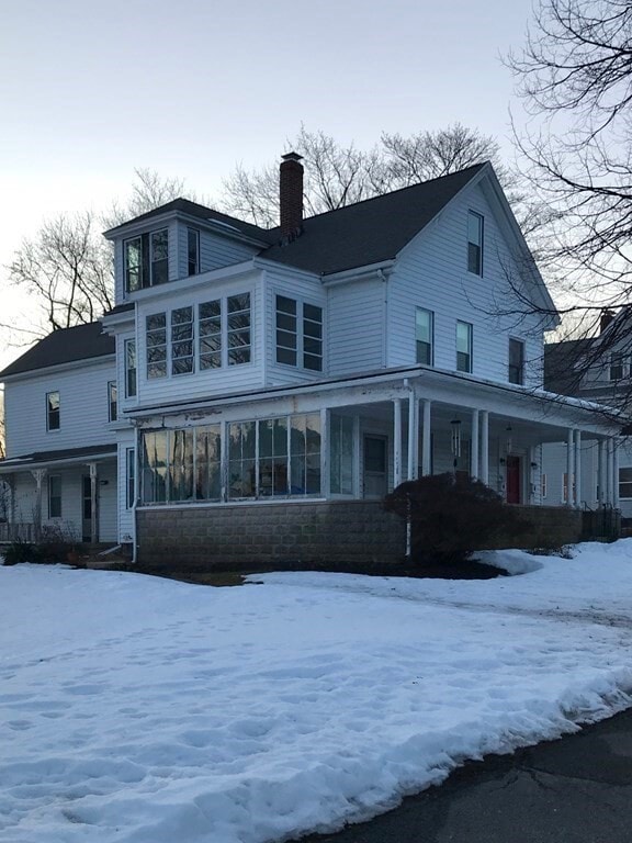 Primary Photo - 108 Cottage St