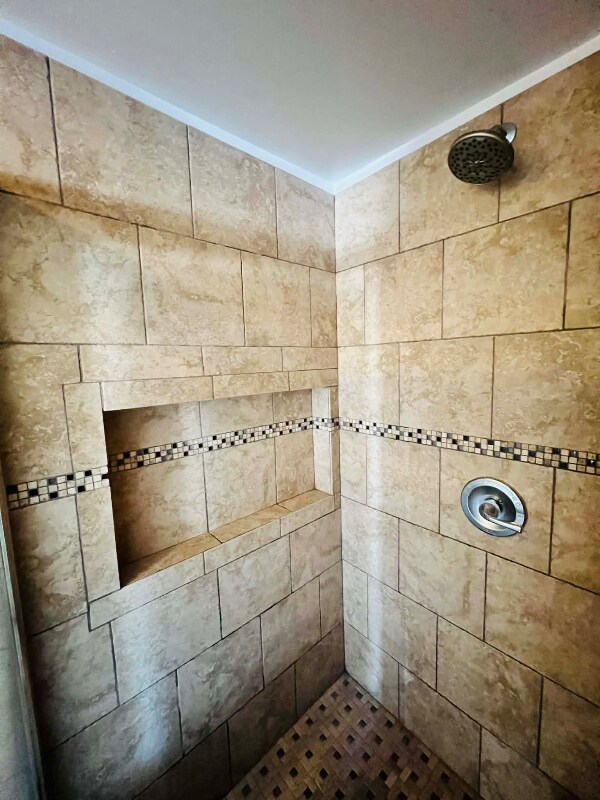 Foto del edificio - 6600 Hegerman St