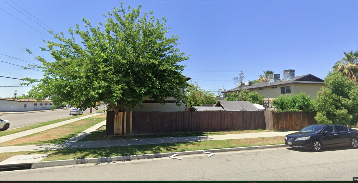 Building Photo - 801 K St