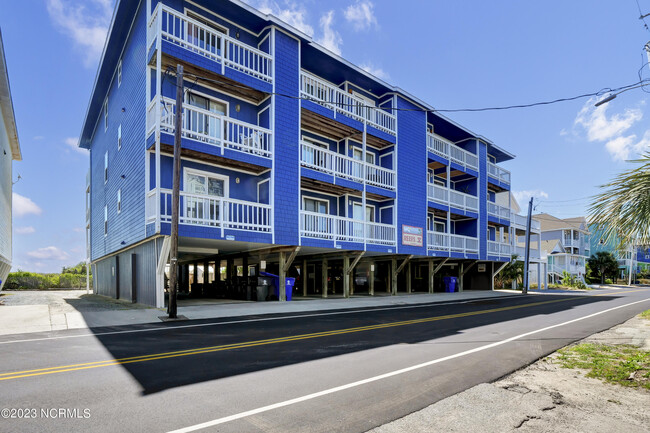 Foto del edificio - 608 Carolina Beach Ave N