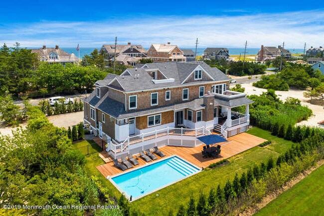 Foto del edificio - 1328 N Ocean Ave
