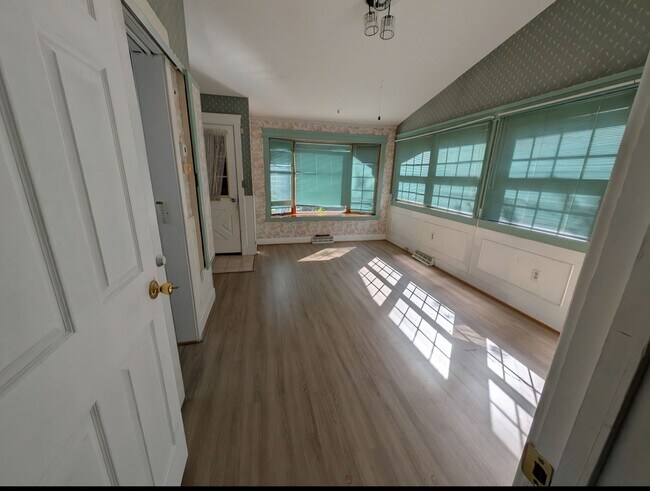 Foto del edificio - 3003 Gray Ave