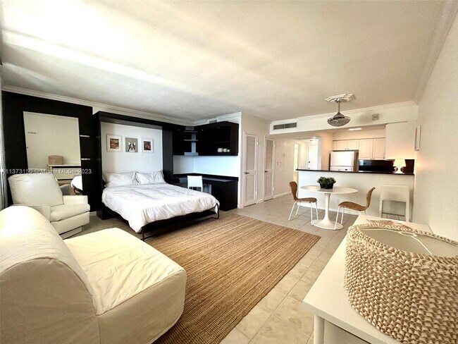 Foto del edificio - 2501 S Ocean Dr