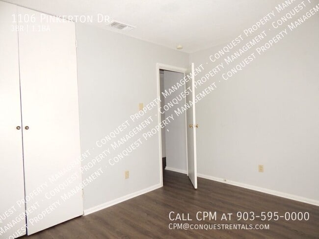 Building Photo - 1106 Pinkerton Dr