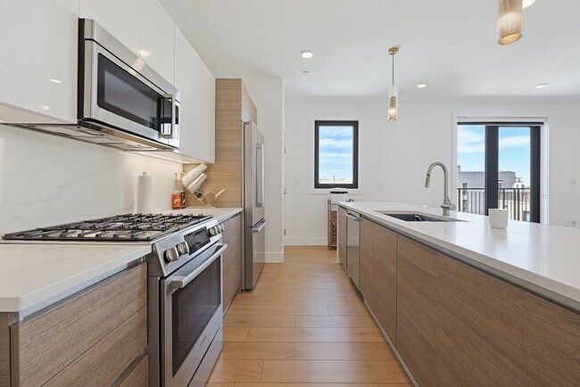 Foto del edificio - 30 Penniman Rd