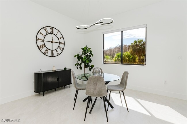 Foto del edificio - 5868 Agostino Way