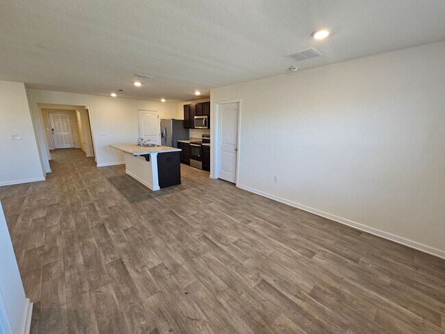 Building Photo - 7193 Hatteras Blvd