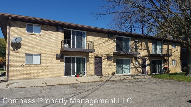 Building Photo - 5921 W 25th St