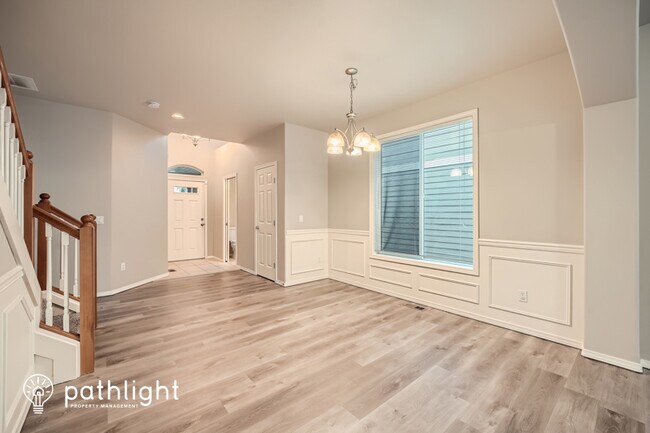 Building Photo - 4328 5th Ave NW
