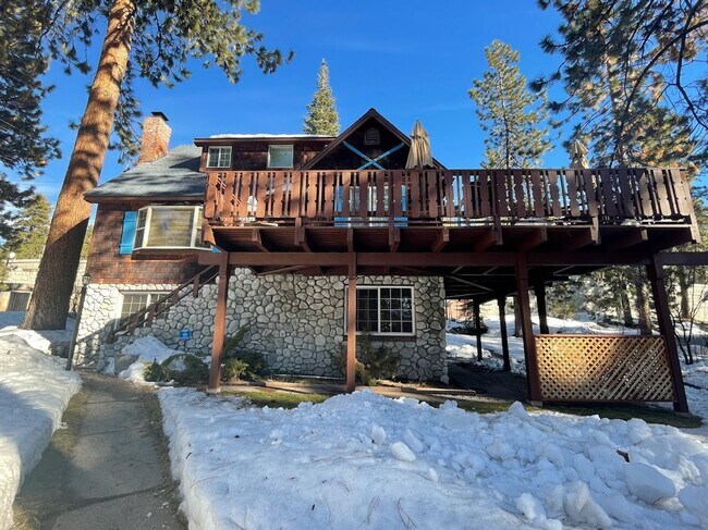 Foto del edificio - Lake Tahoe Furnished Rental