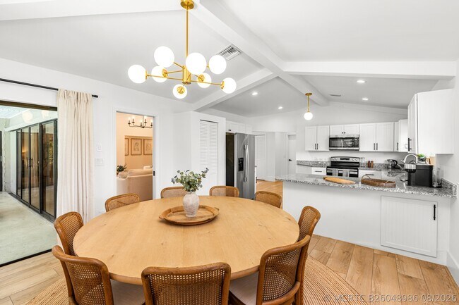 Foto del edificio - 13471 Barberry Dr