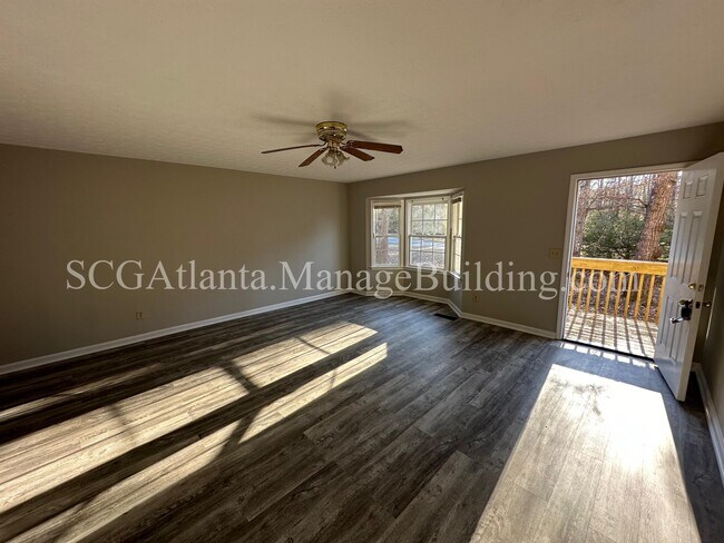 Building Photo - 77 Mallard Dr