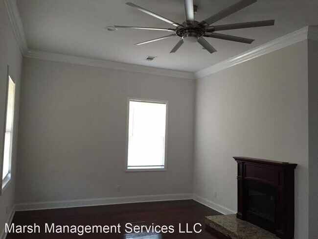 Building Photo - 4 br, 2 bath House - 517 E 33rd Street