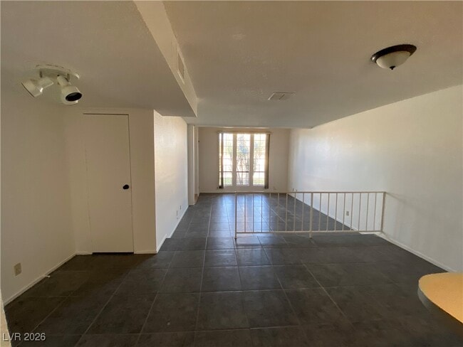 Foto del edificio - 6544 Ironbark Ln