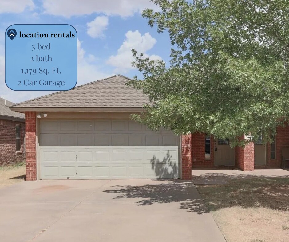 Primary Photo - Great 3/3/2 Duplex!