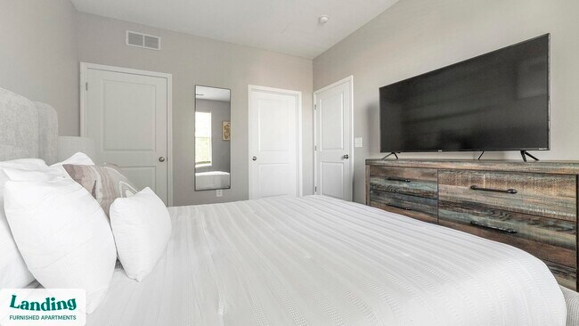 Foto del edificio - 6460 Chelsea Glen Dr