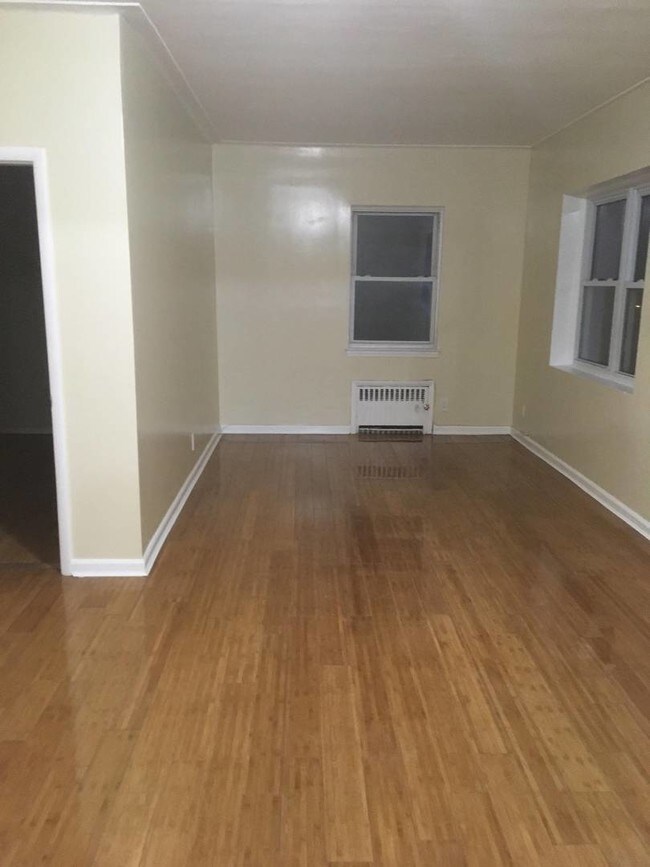 Foto del edificio - 101-14-103 103rd St