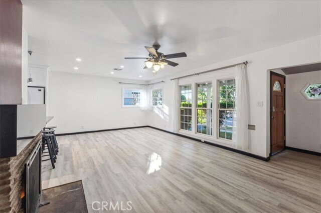 Foto del edificio - 640 N Buena Vista St