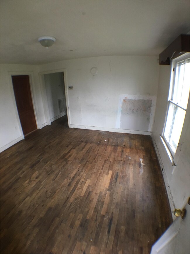 Building Photo - 1527 New York Ave