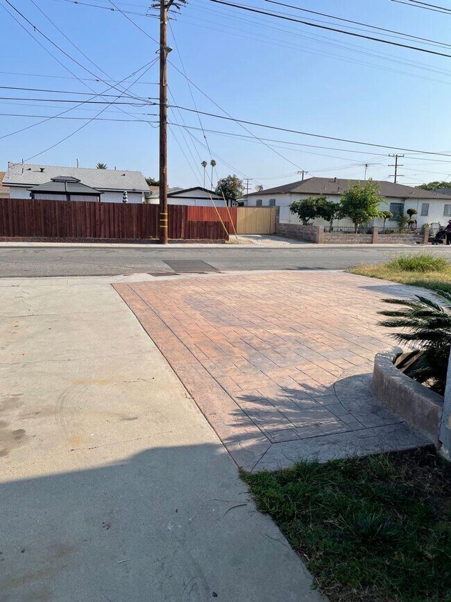 plaza de aparcamiento - 1218 Marine Ave