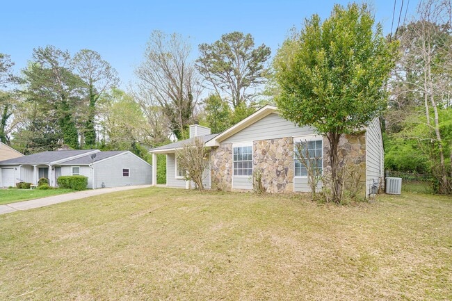 3 Bedroom 2 Bath House - 3 Bedroom 2 Bath House