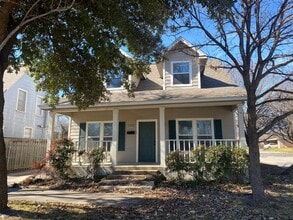 Building Photo - 1302 S 21st St