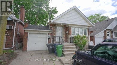 Building Photo - 881 Coxwell Ave
