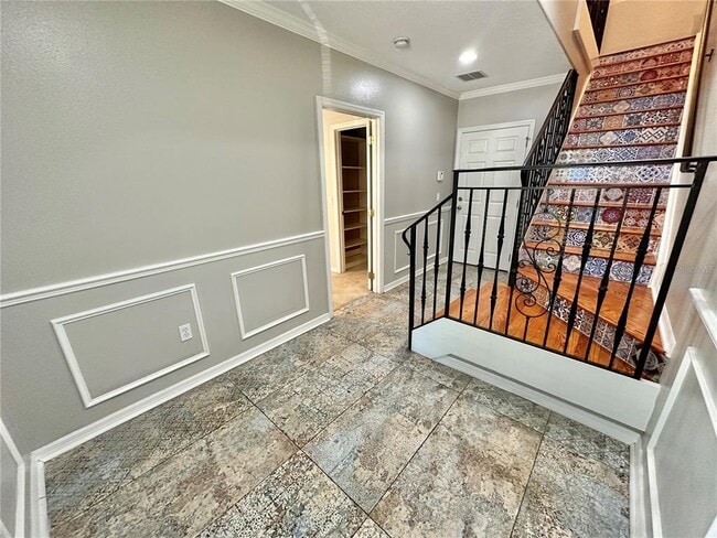 Building Photo - 4571 Virginia Dr