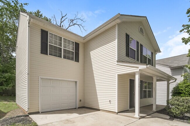Foto del edificio - 5122 Grays Ridge Dr
