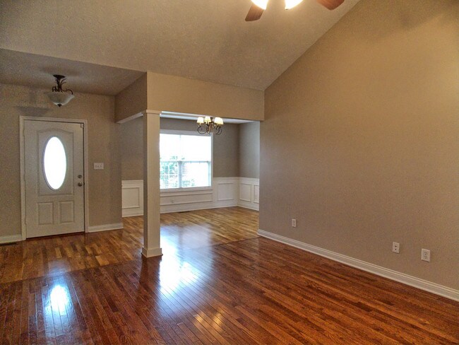 Building Photo - 3609 Clear Springs Street