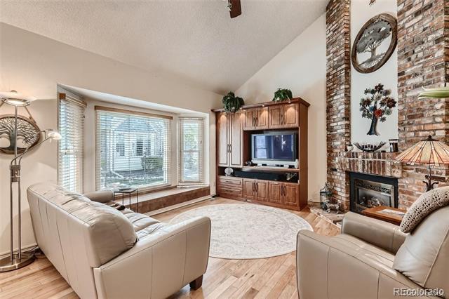 Building Photo - 7602 S Cove Cir