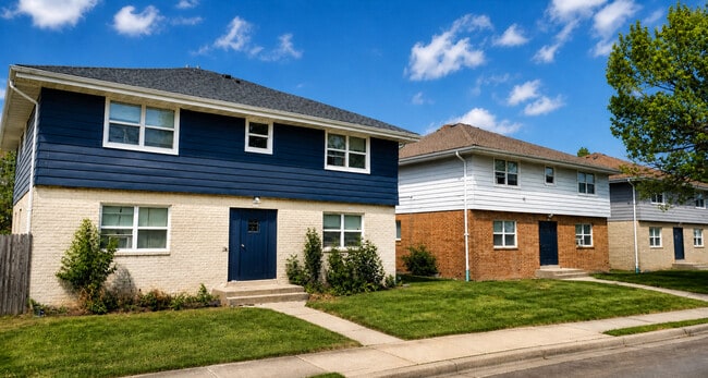 Building Photo - Mano Realty LLC 4007 45th St.
