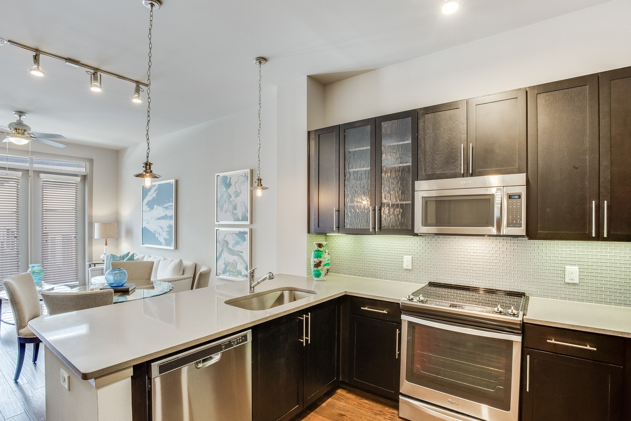 Windsor CityLine Apartments 1250 Hunt St Richardson, TX