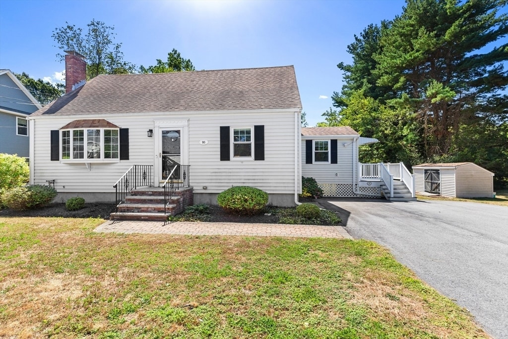 Primary Photo - 95 Bedford St