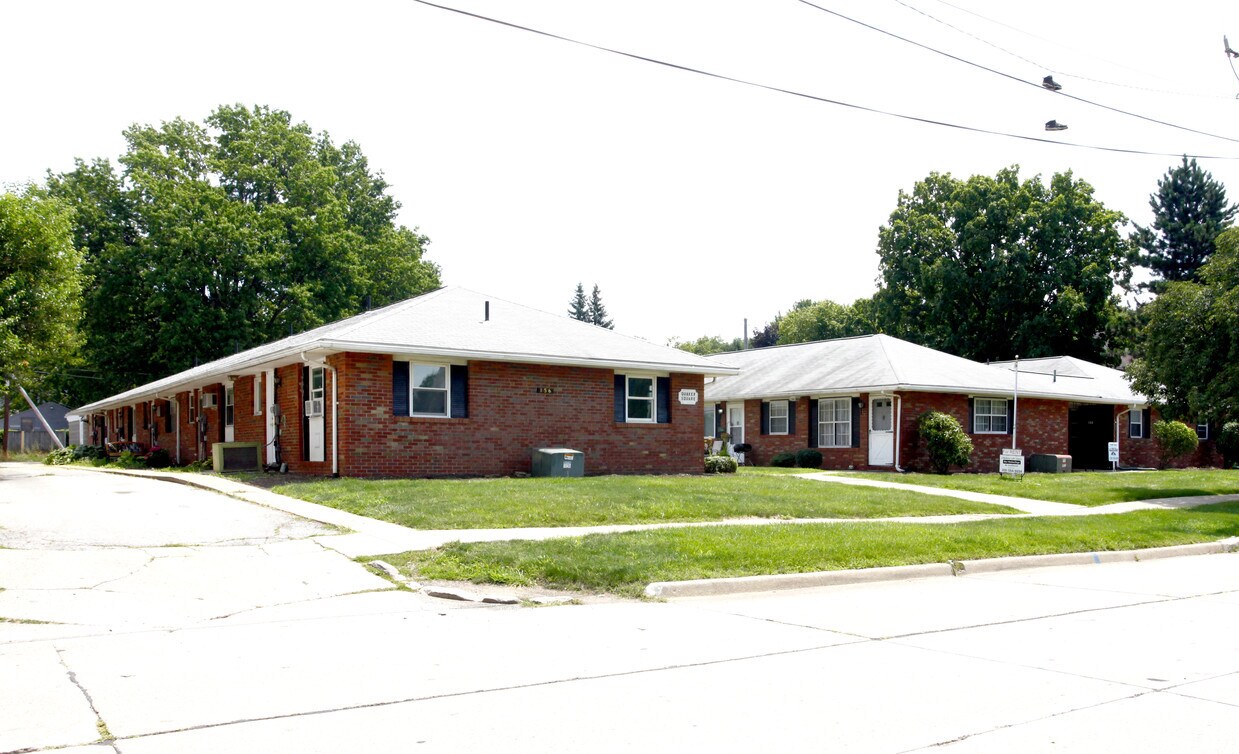 Foto principal - 156-180 Ohio Ave
