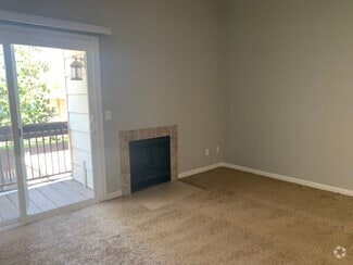 Building Photo - 6280 Havenside Dr